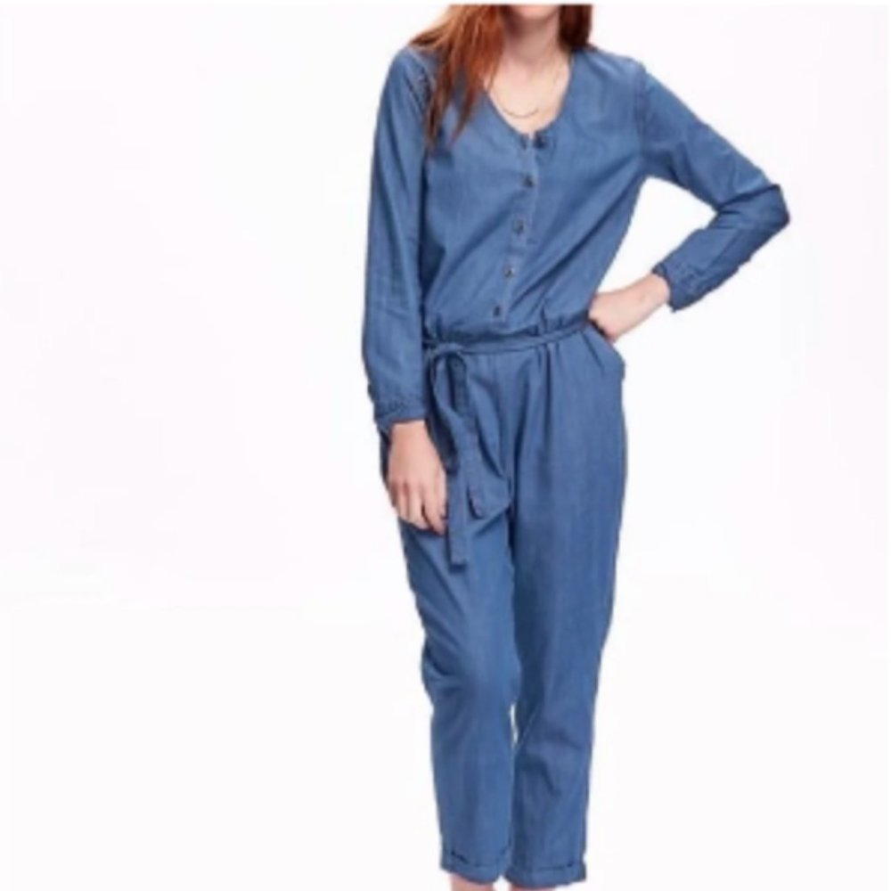 TT: Old Navy Denim Utility Jumpsuit Light Wash